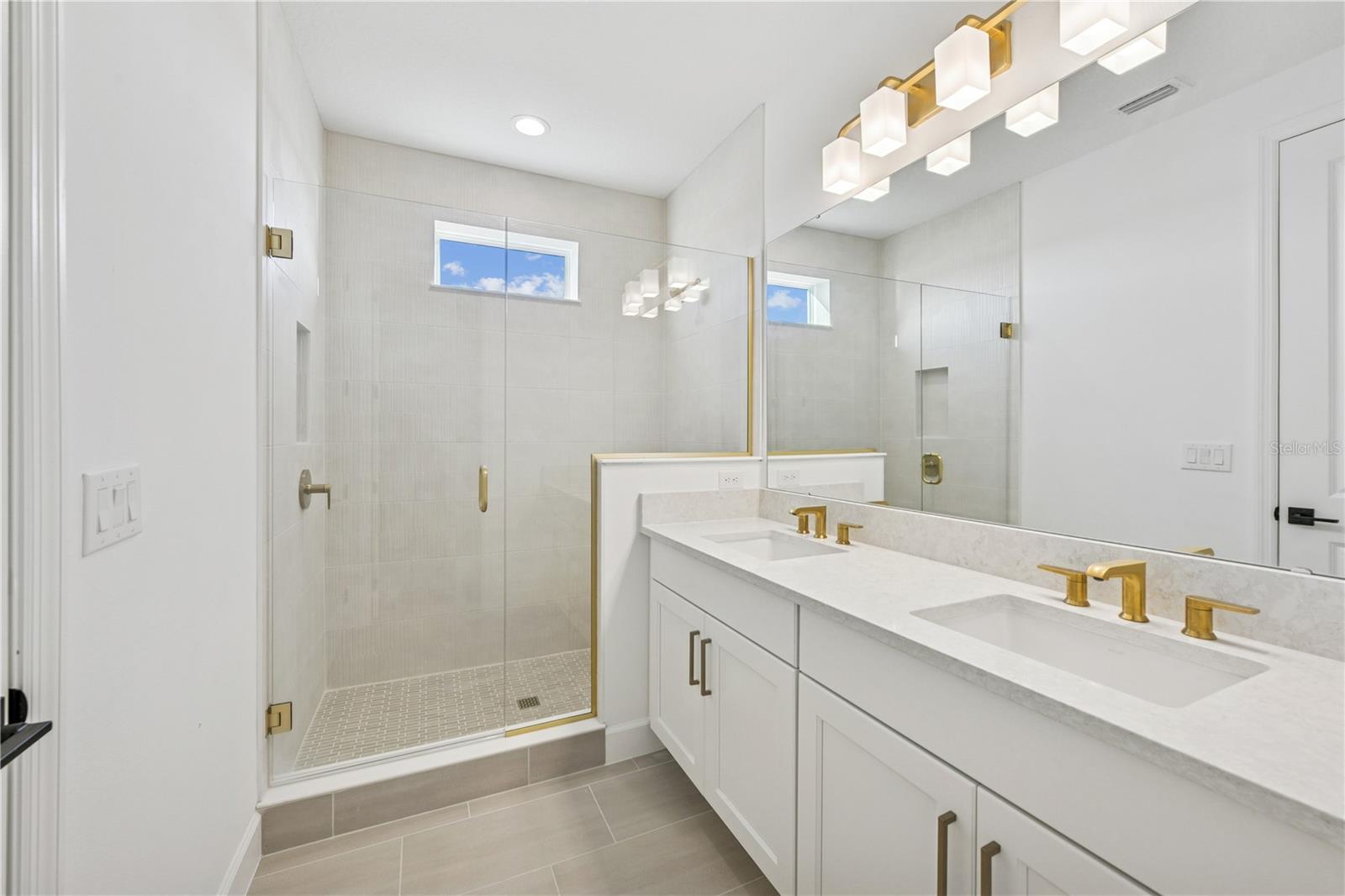 Image 11 of 29 For 2218 Brix Street