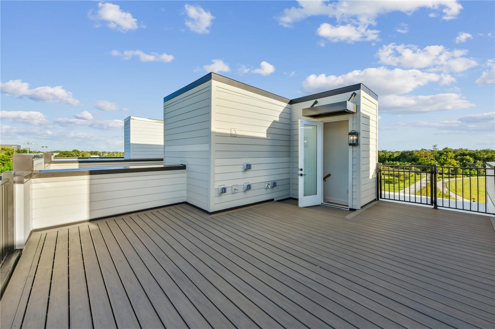 Image 17 of 29 For 2218 Brix Street