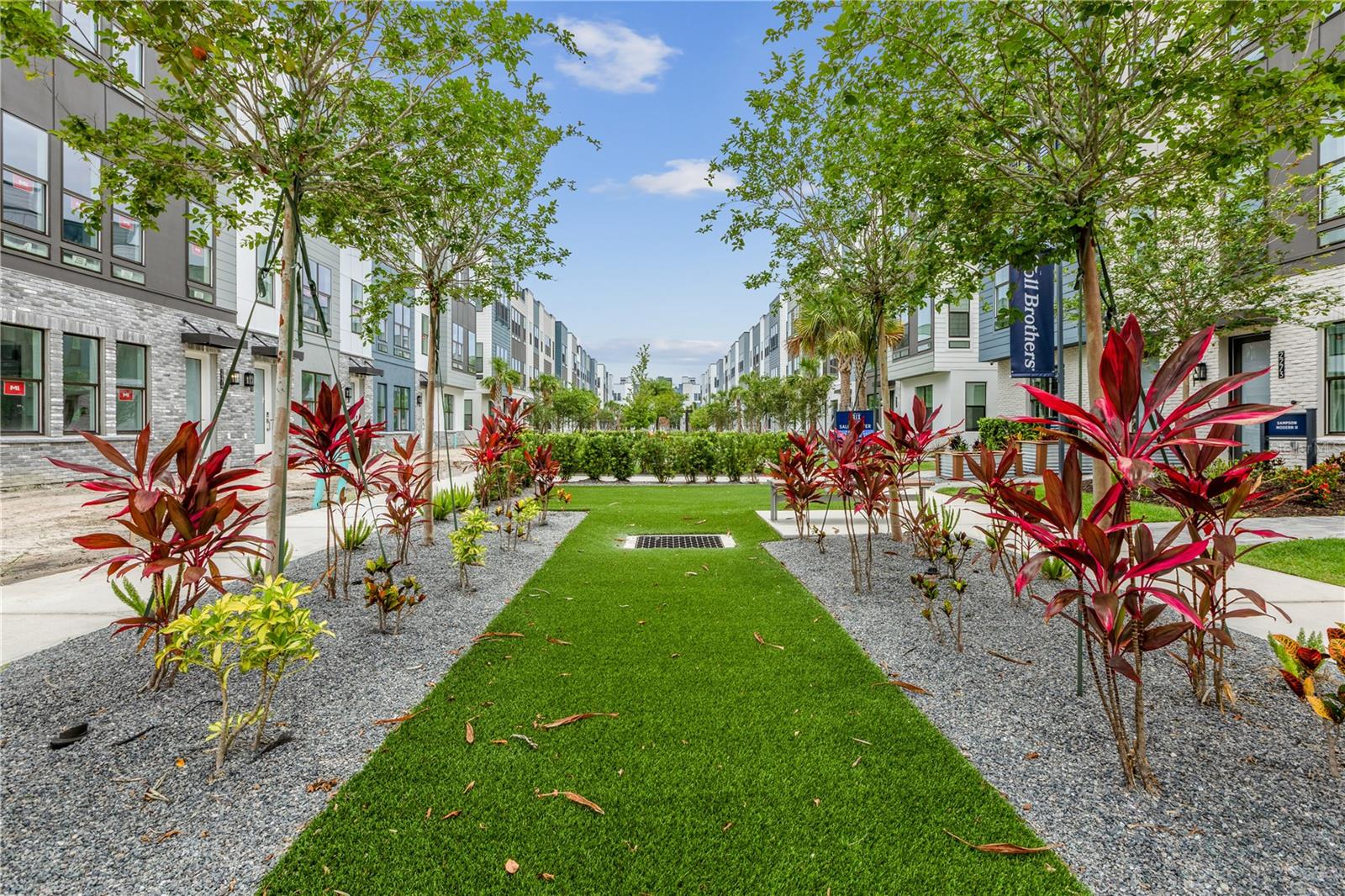 Image 18 of 29 For 2218 Brix Street