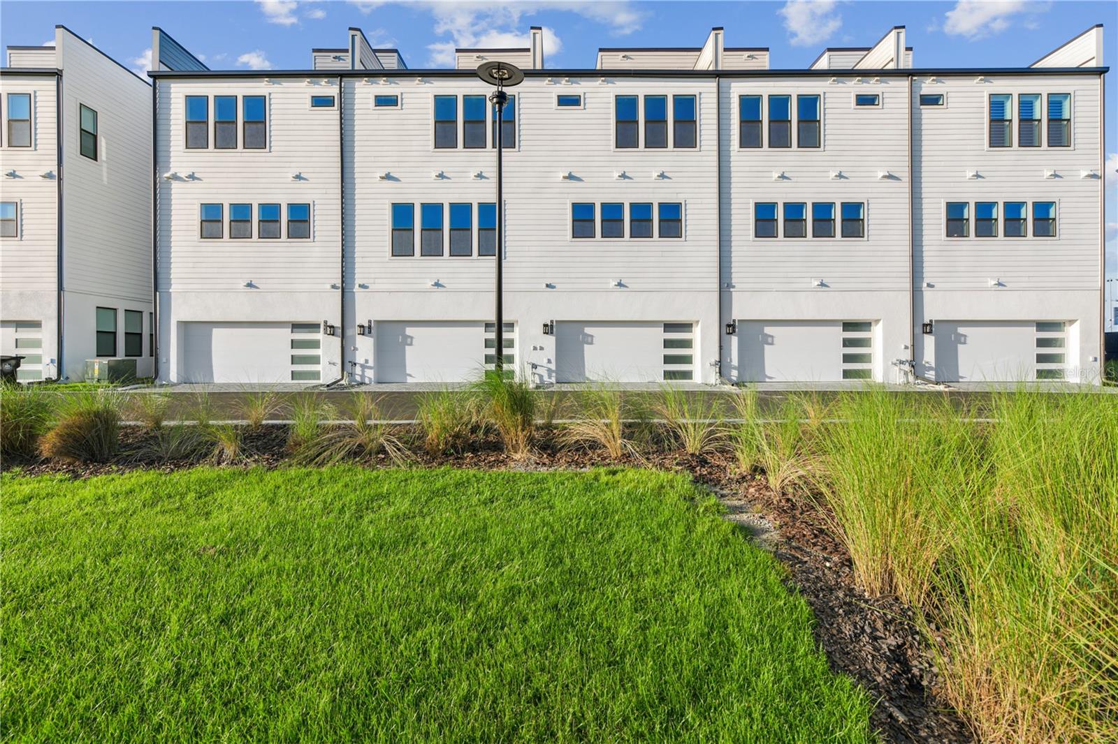 Image 2 of 29 For 2218 Brix Street