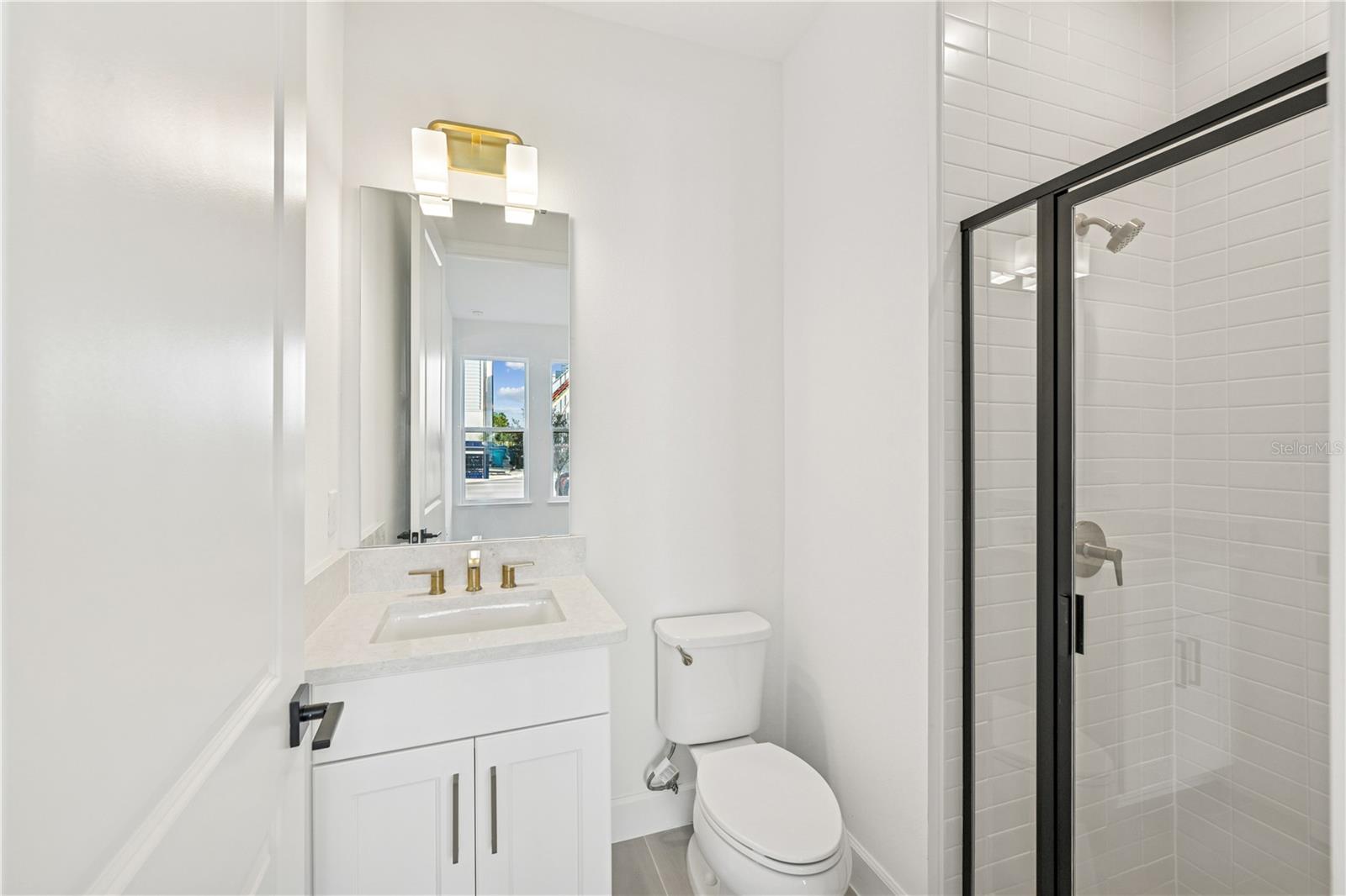 Image 3 of 29 For 2218 Brix Street