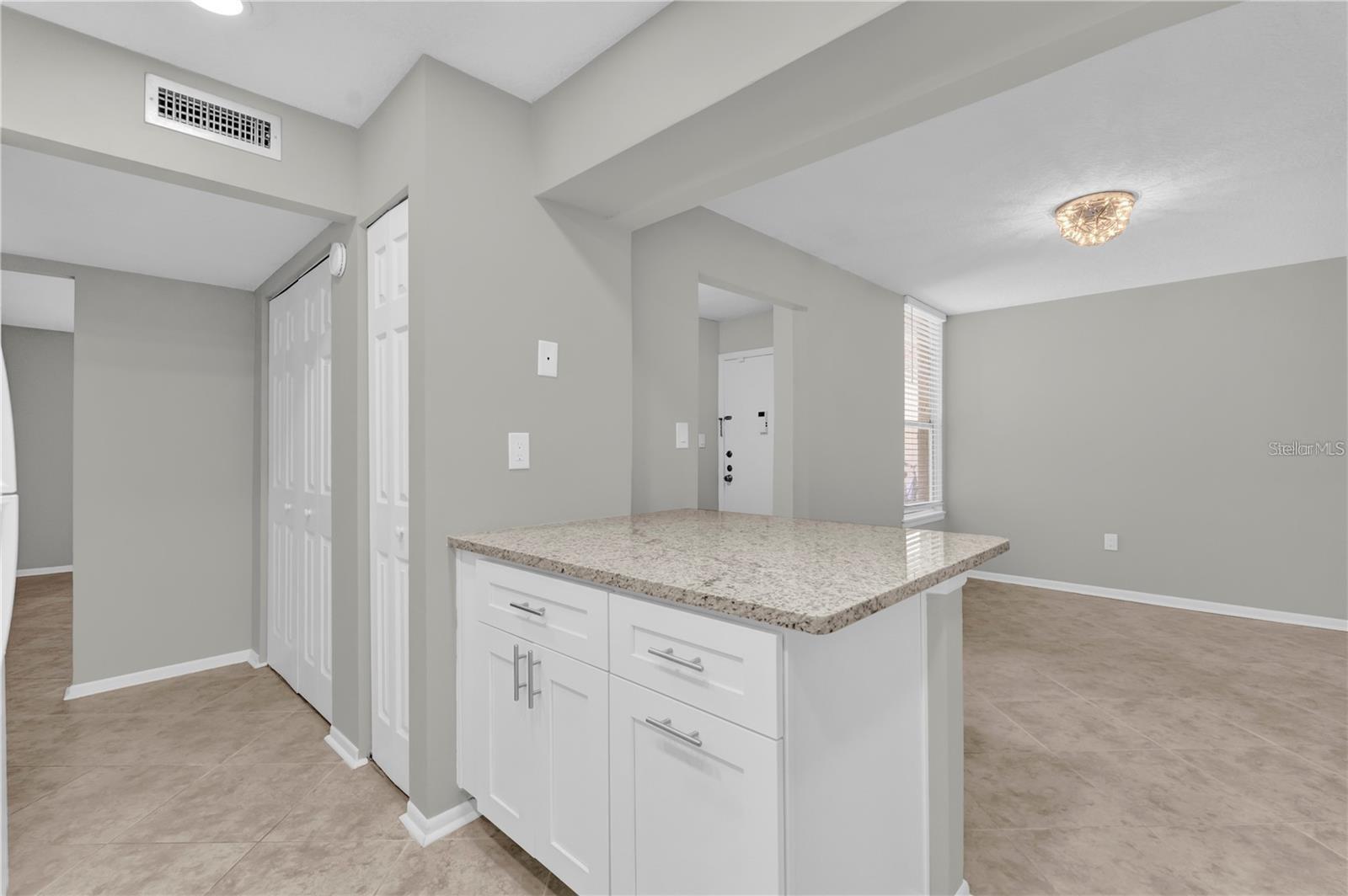 Image 10 of 25 For 514 Orange Drive 31