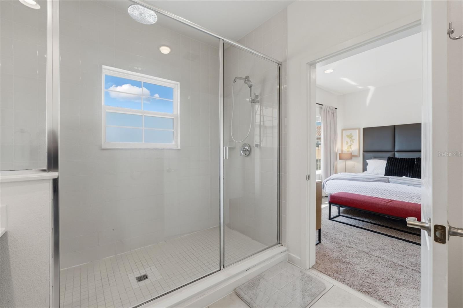 Image 25 of 53 For 2624 Bugatti Court