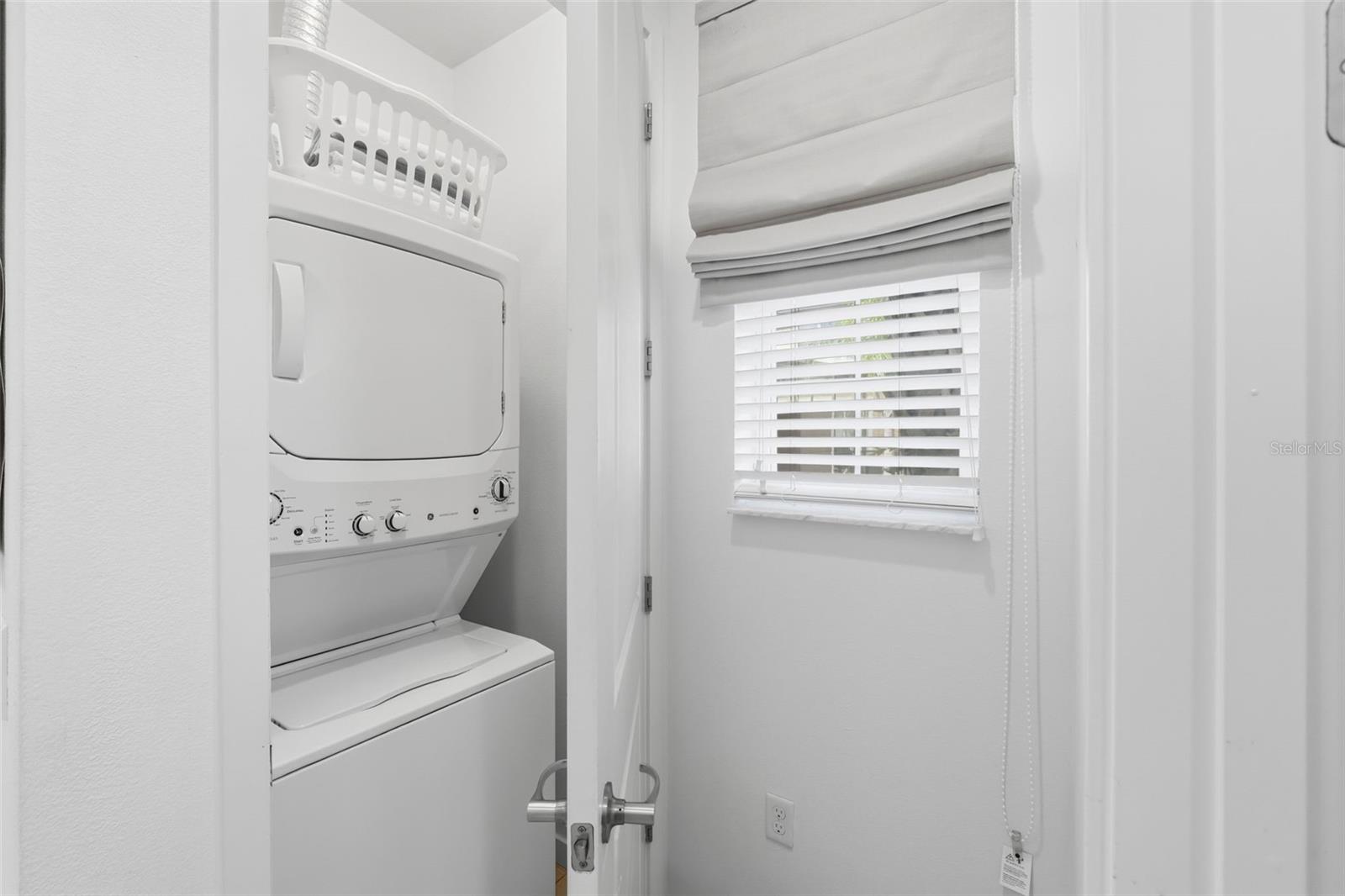 Image 30 of 53 For 2624 Bugatti Court