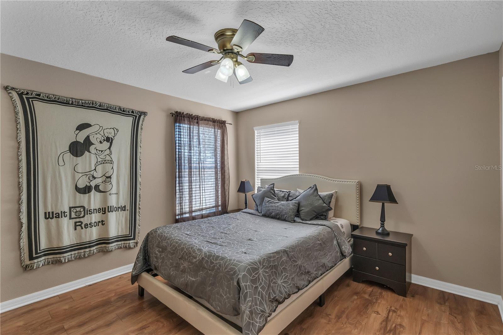 Image 30 of 61 For 708 Eola Way