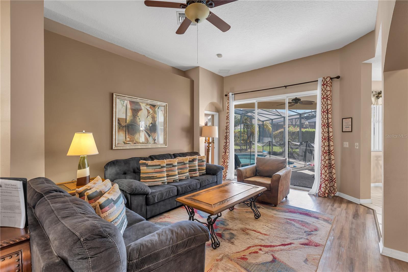 Image 6 of 61 For 708 Eola Way