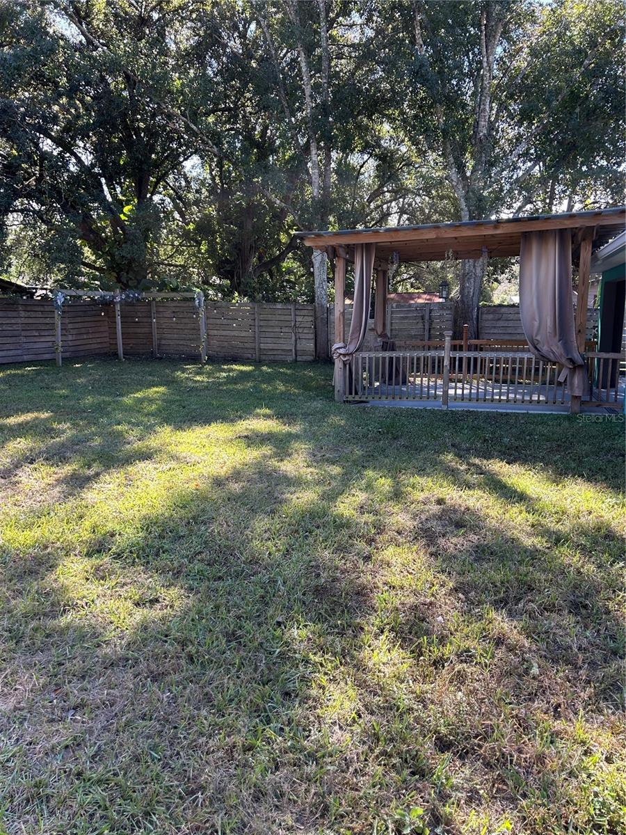 Image 44 of 51 For 2545 El Portal Avenue