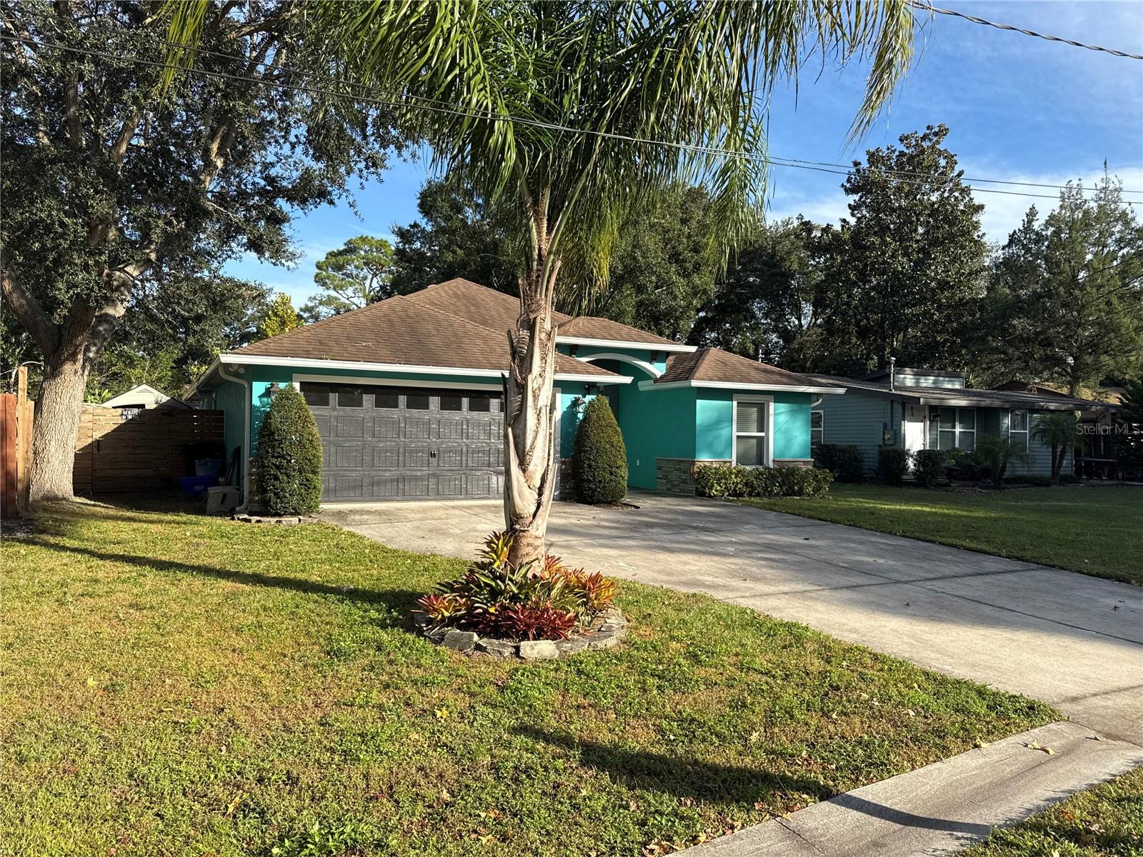 Image 45 of 51 For 2545 El Portal Avenue