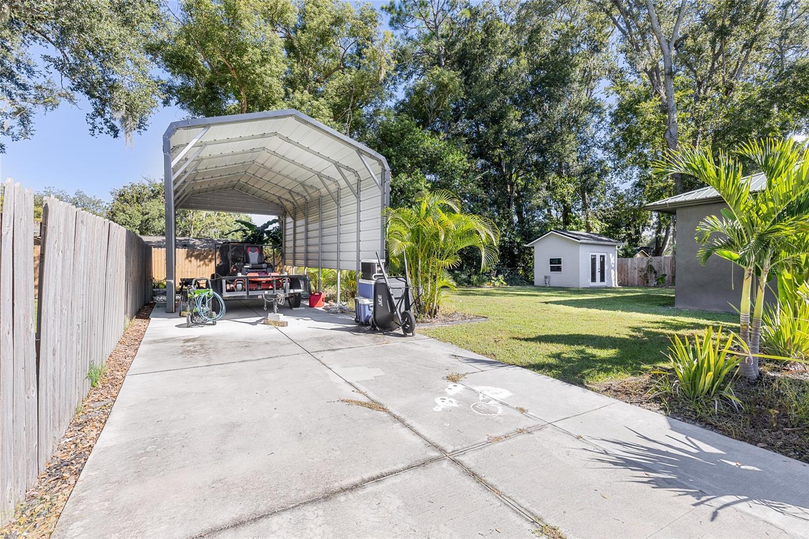 Image 36 of 44 For 963 Glenview Circle