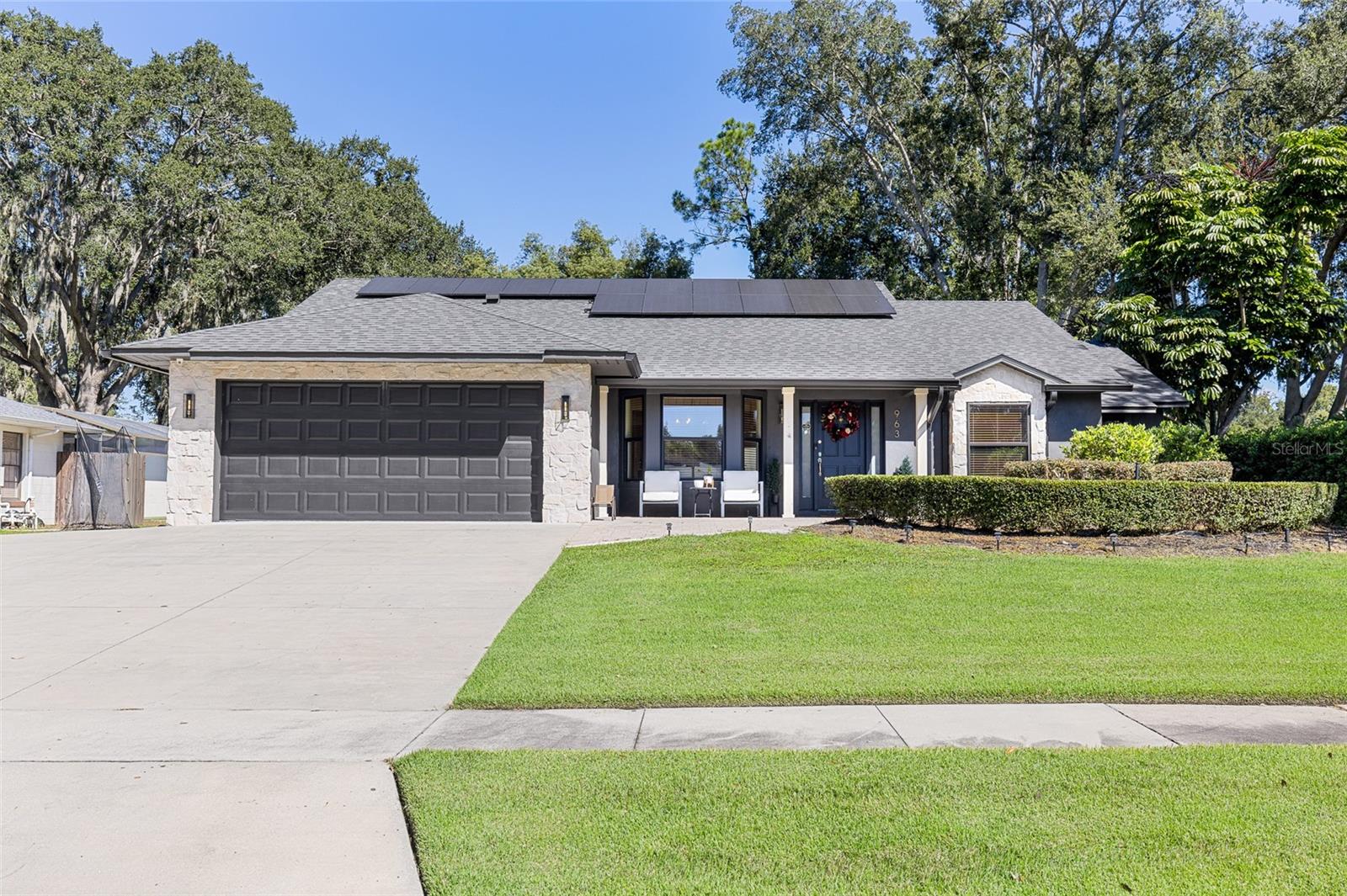 Image 6 of 44 For 963 Glenview Circle