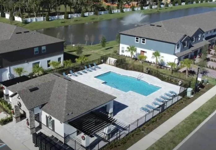 Image 5 of 25 For 231 Cape Honeysuckle Place