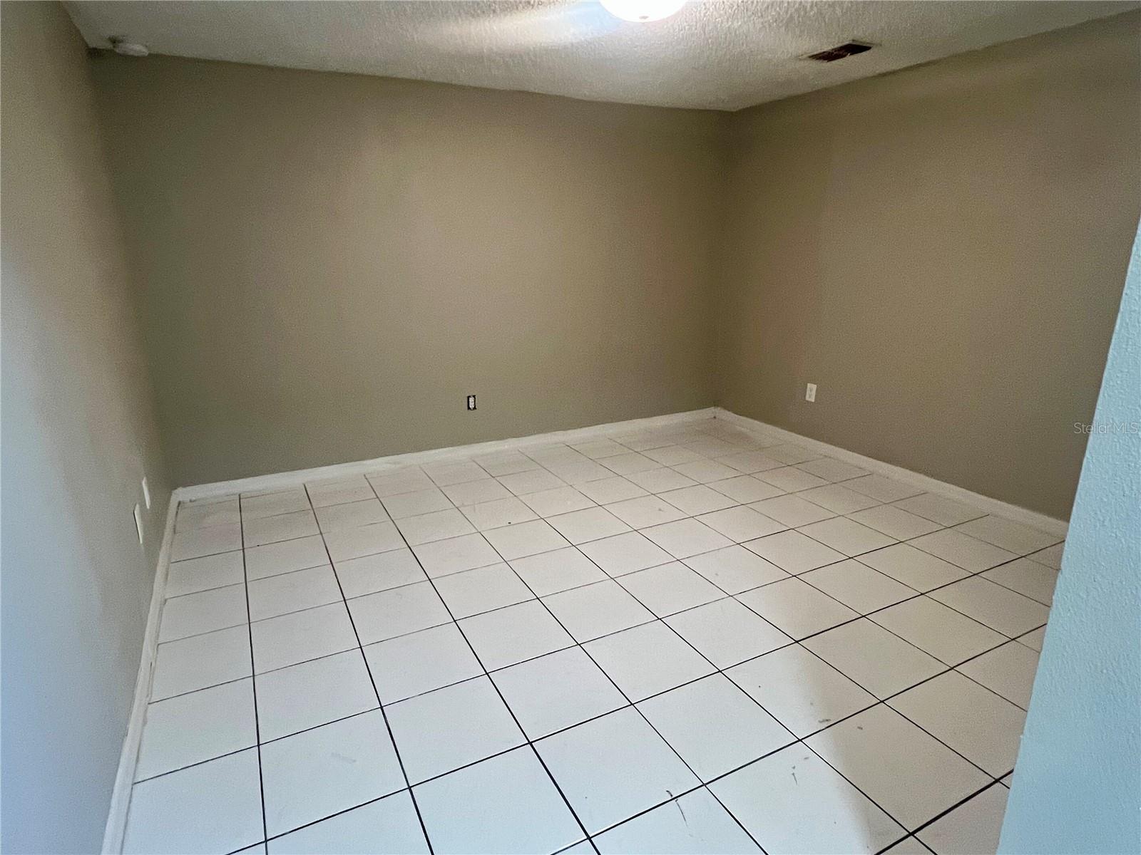 Image 5 of 13 For 3880 Villa Rose Lane