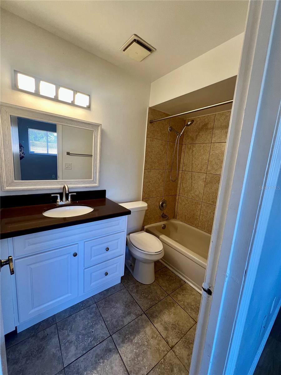 Image 7 of 13 For 3880 Villa Rose Lane