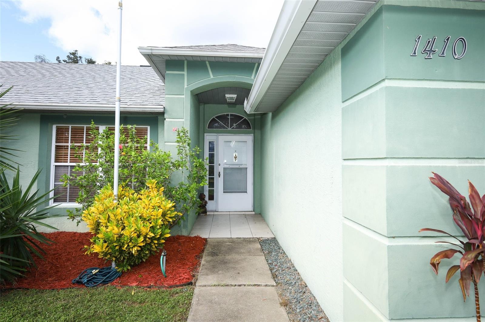 Image 3 of 30 For 1410 Heather Glen Drive