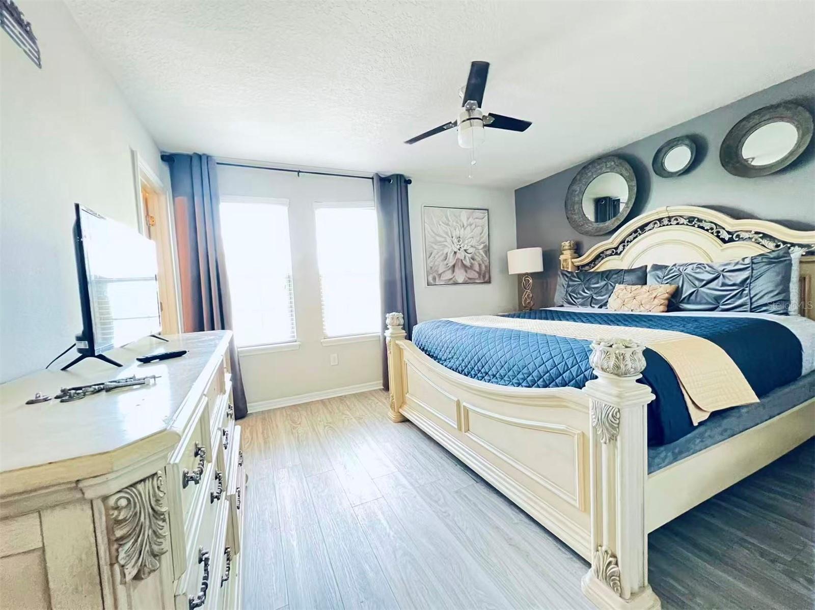 Image 14 of 41 For 2133 Malta Terrace