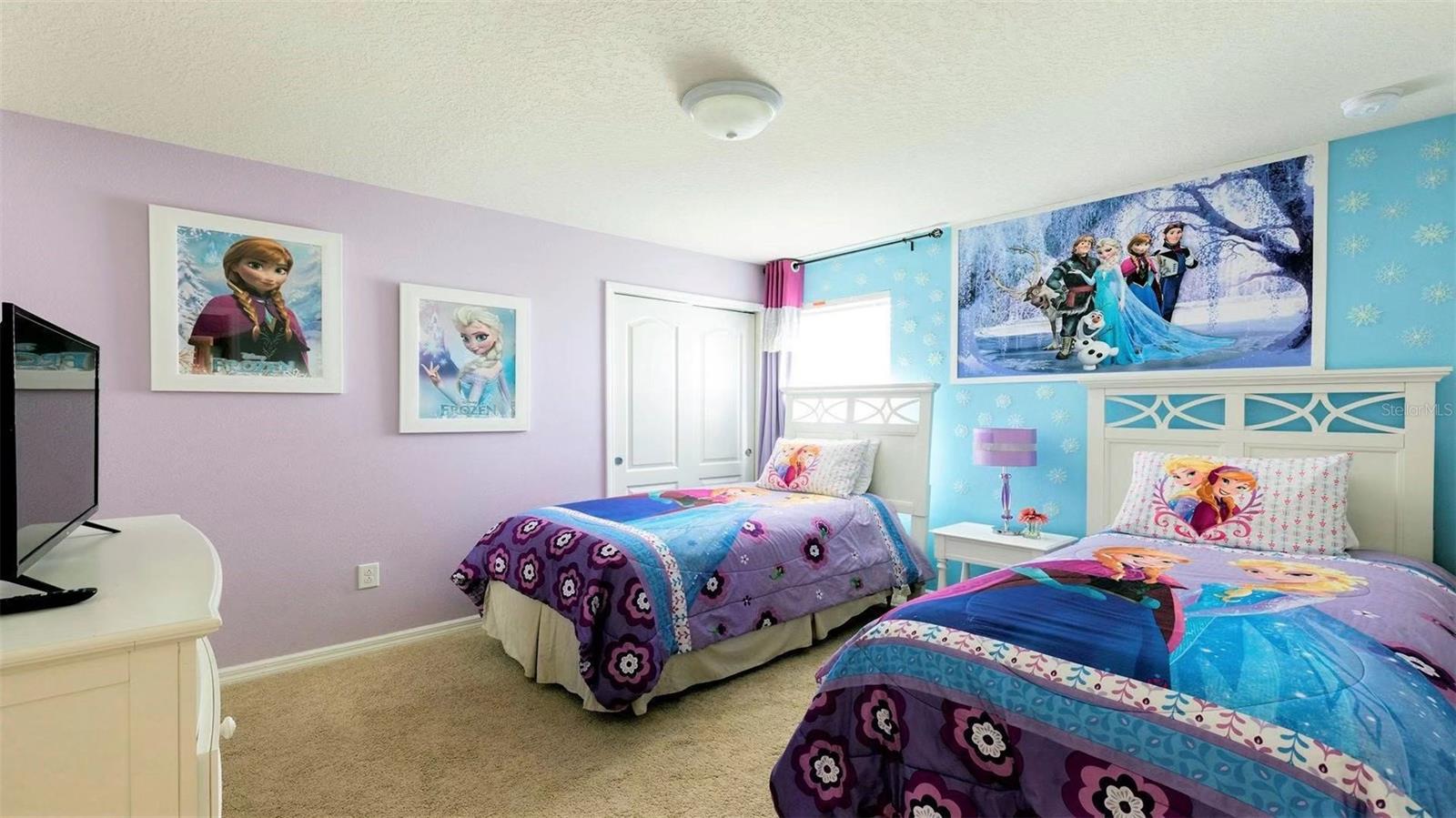 Image 19 of 41 For 2133 Malta Terrace