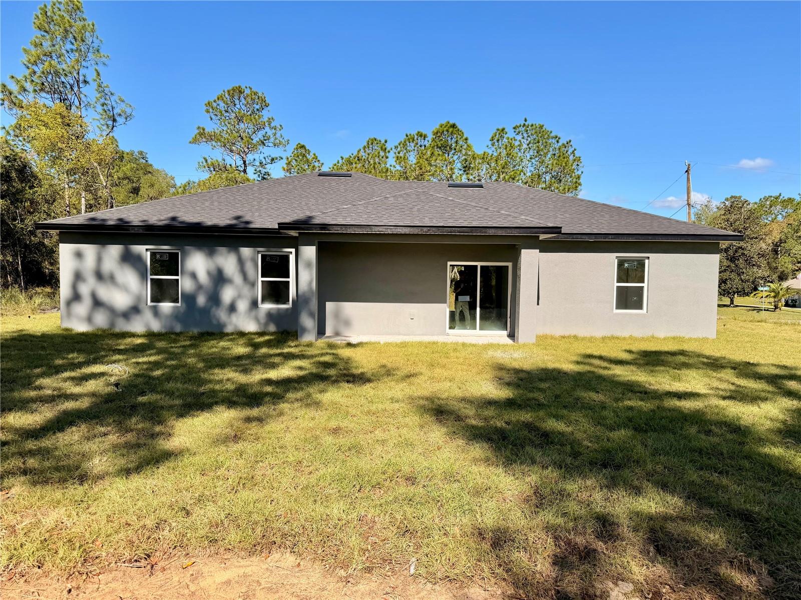 Listing photo id 24 for 9575 Langdon Road