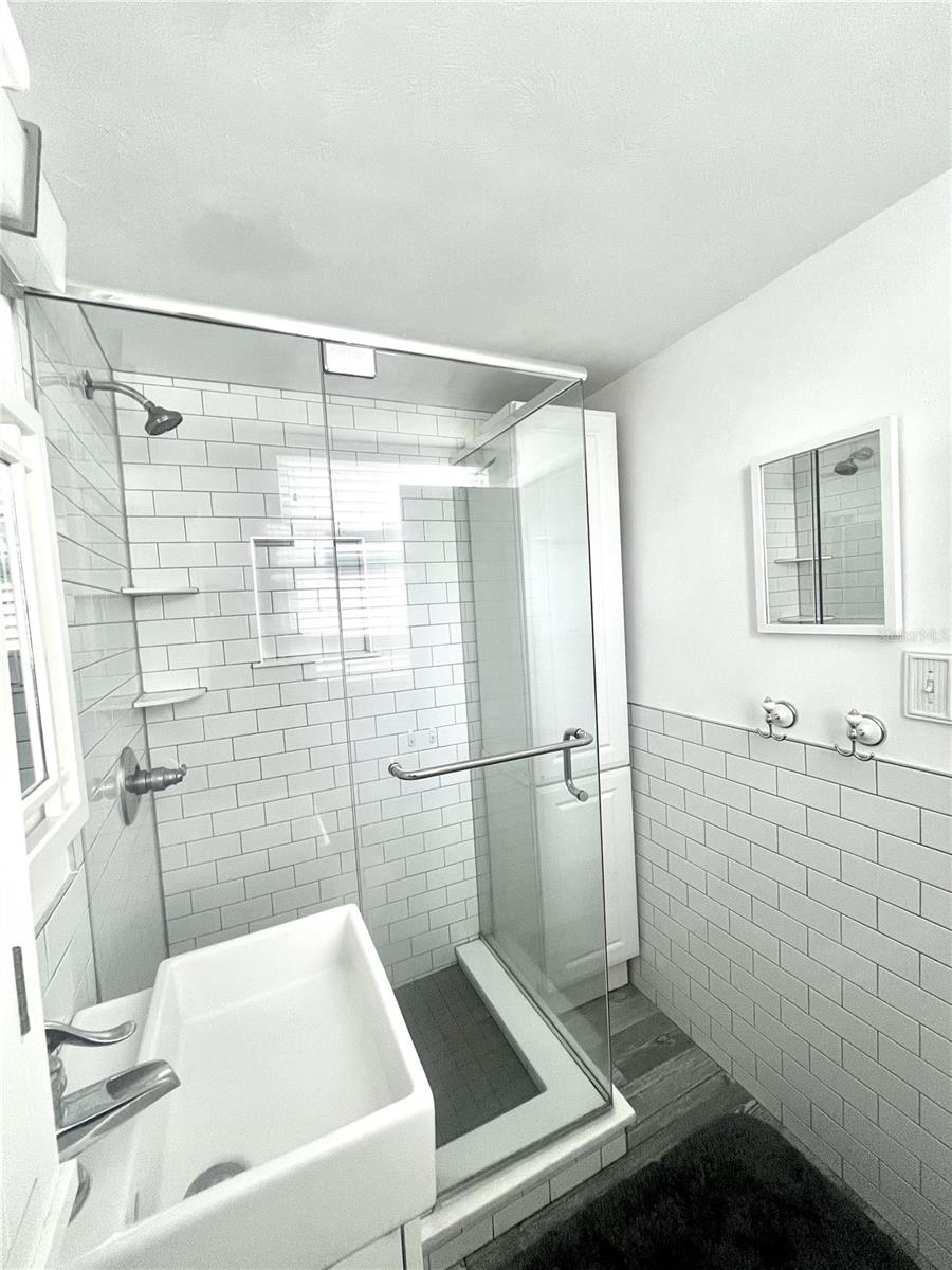 Image 9 of 40 For 935 Atlantic Avenue 256