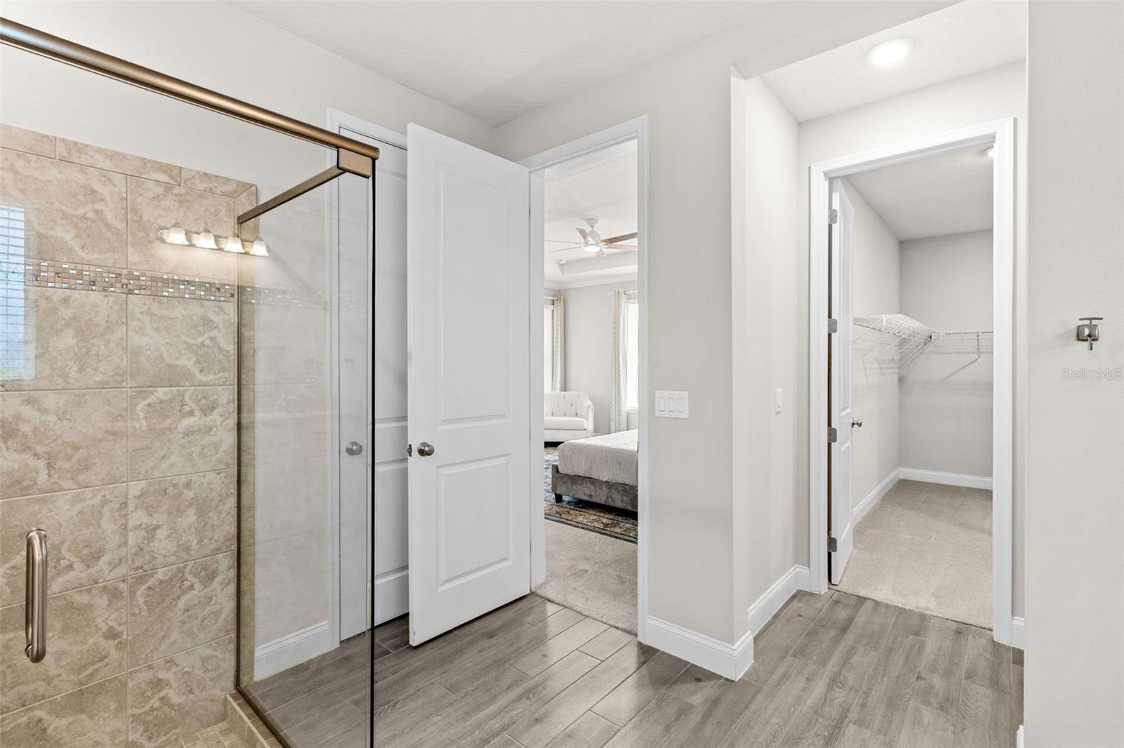 Listing photo id 24 for 10739 Bonne Chance Drive