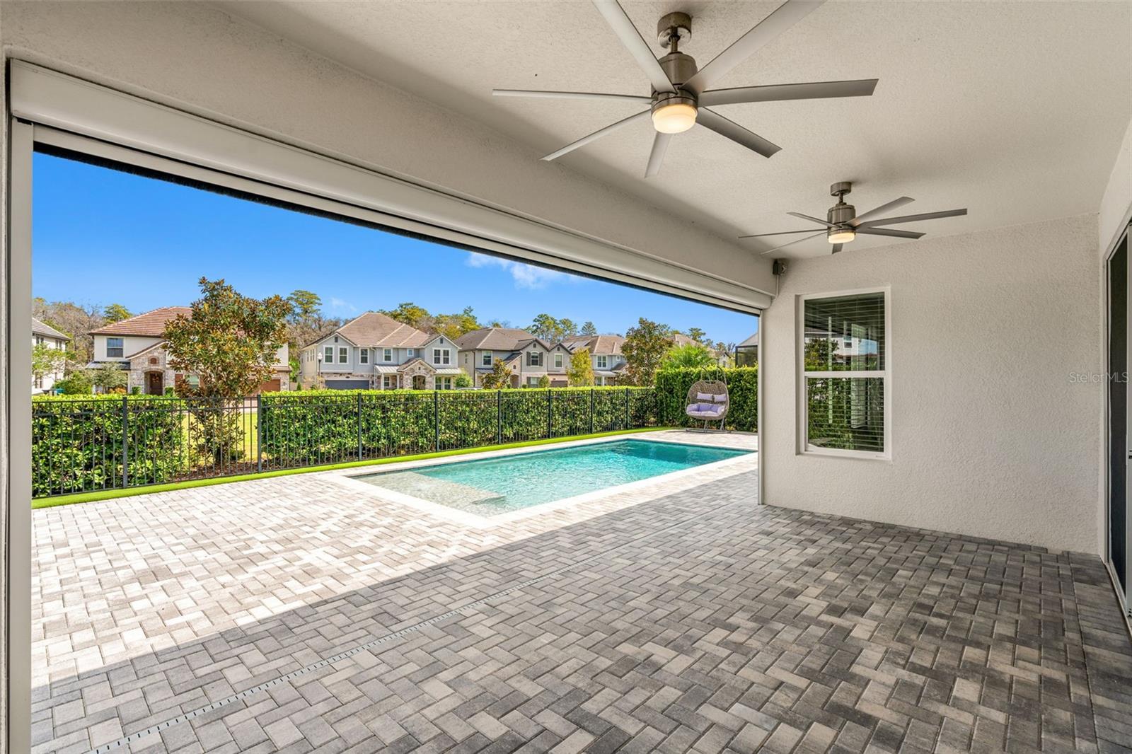 Listing photo id 34 for 10739 Bonne Chance Drive