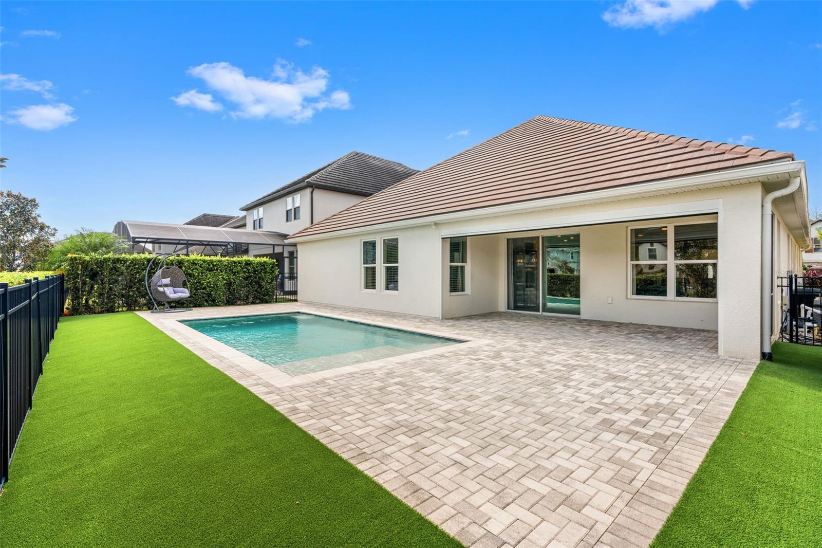 Listing photo id 40 for 10739 Bonne Chance Drive