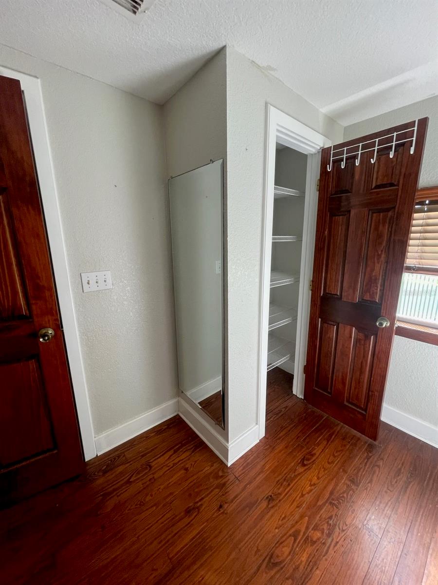 Image 20 of 50 For 530 Rebel Run