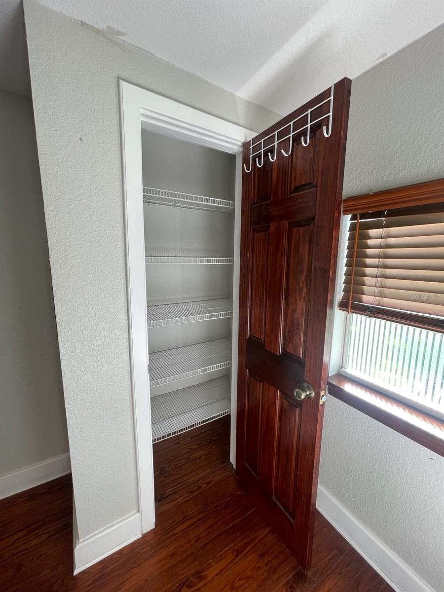 Image 23 of 50 For 530 Rebel Run