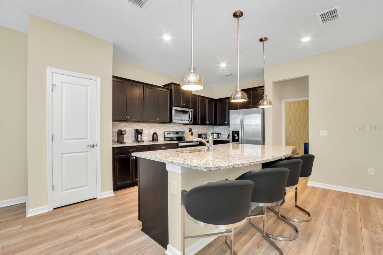 Image 11 of 36 For 1721 Kona Lane