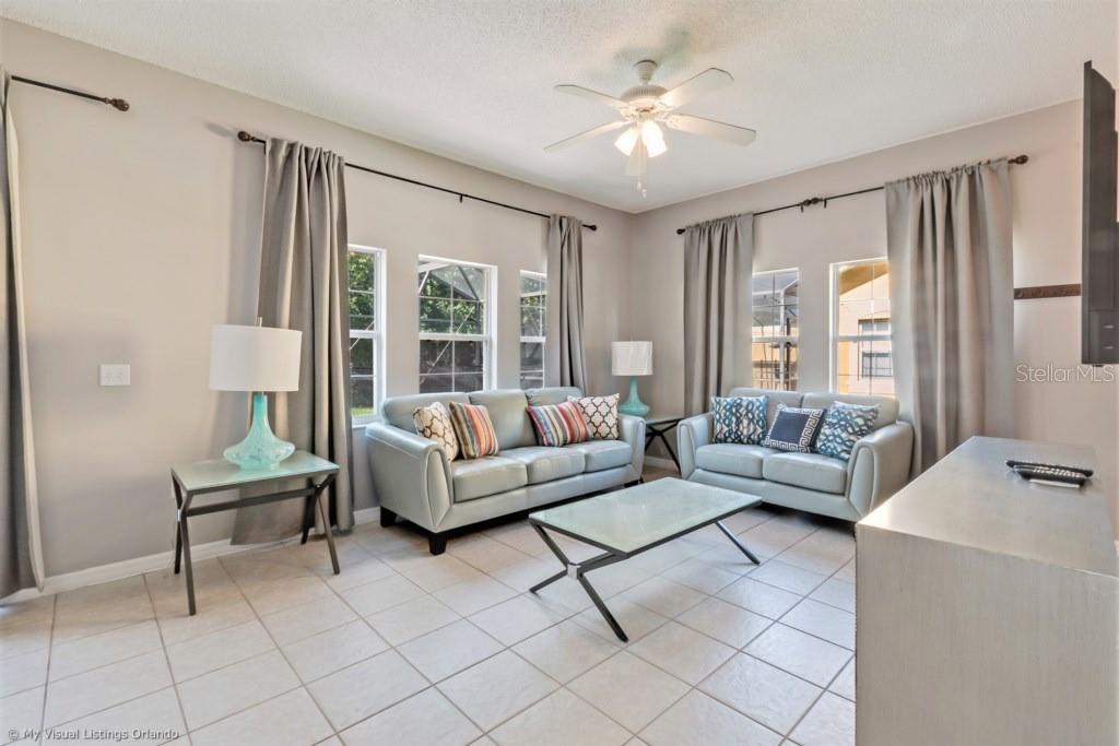 Image 3 of 29 For 4732 Vero Beach Place