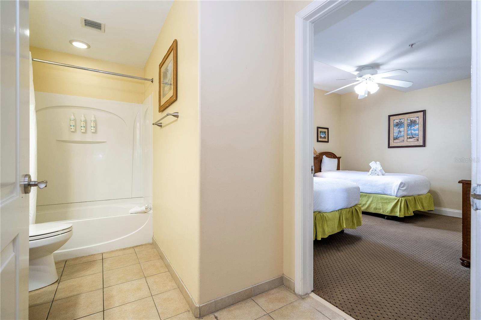 Image 22 of 75 For 13415 Blue Heron Beach Drive 1401