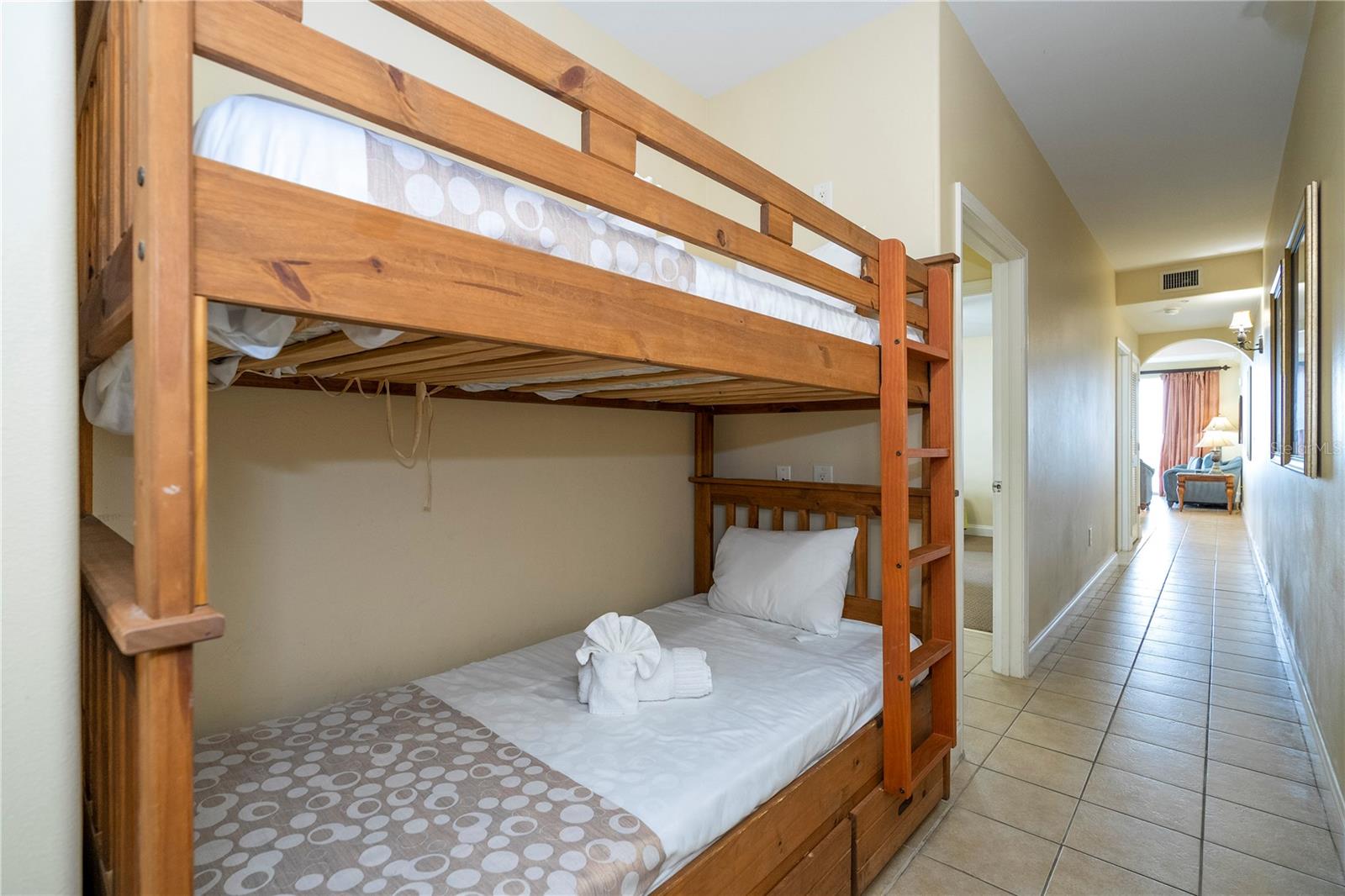 Image 8 of 75 For 13415 Blue Heron Beach Drive 1401