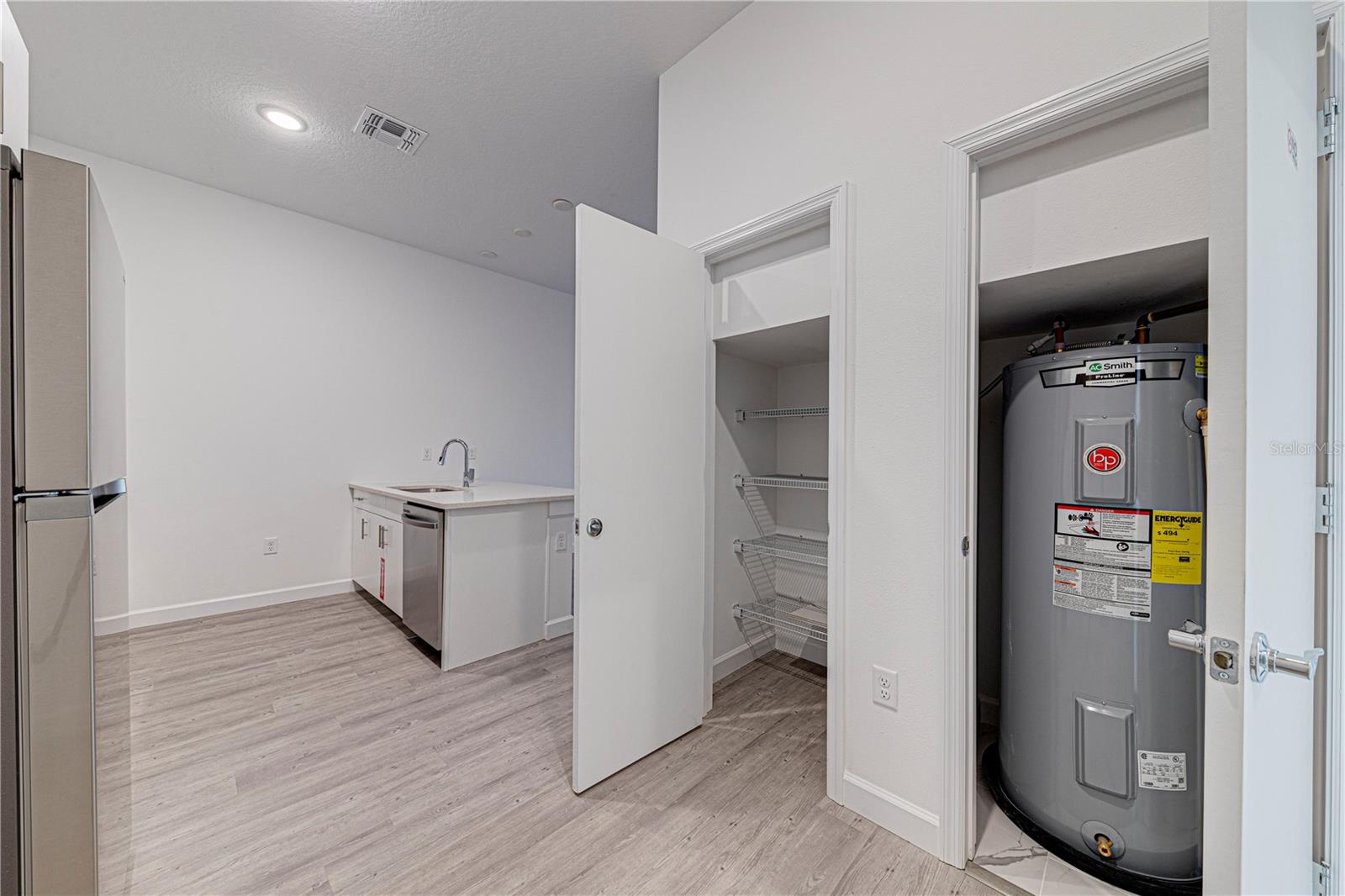 Image 10 of 51 For 400 Famagusta Drive