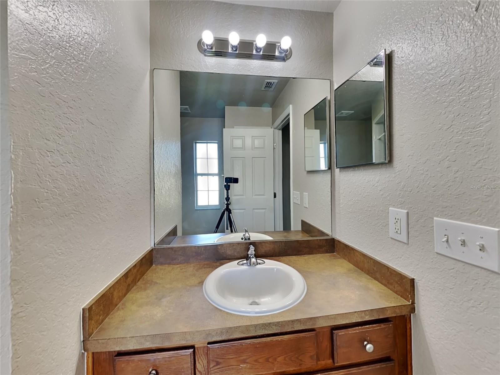 Image 10 of 18 For 247 Lake Eloise Pointe Boulevard