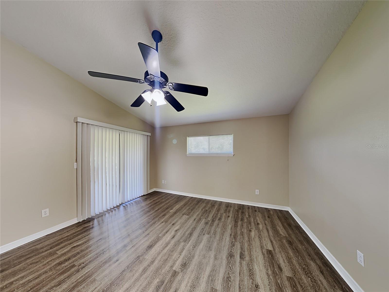 Image 7 of 15 For 289 Pine Trace Drive