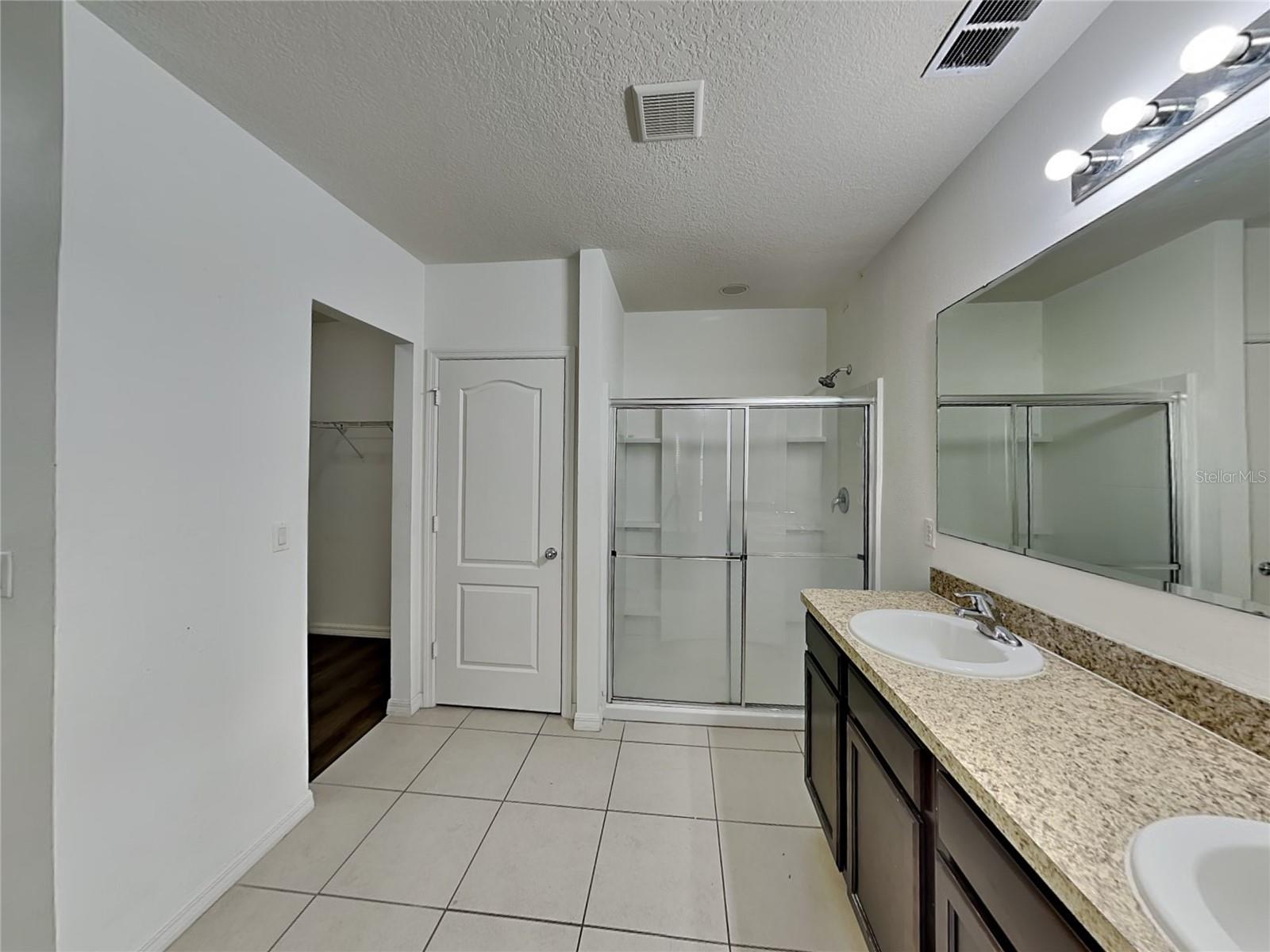 Image 10 of 16 For 3074 Brenton Manor Loop
