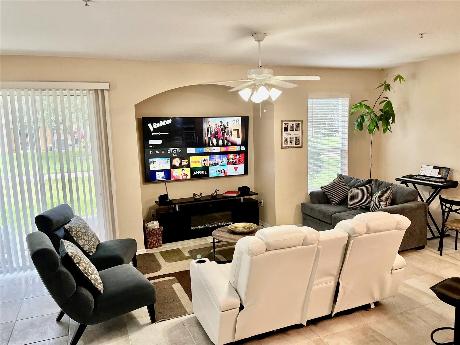 Image 13 of 40 For 1325 Broken Oak Drive C