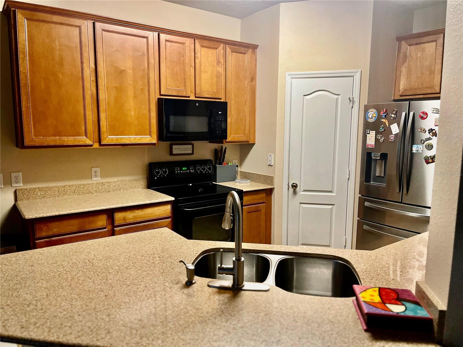 Image 18 of 40 For 1325 Broken Oak Drive C