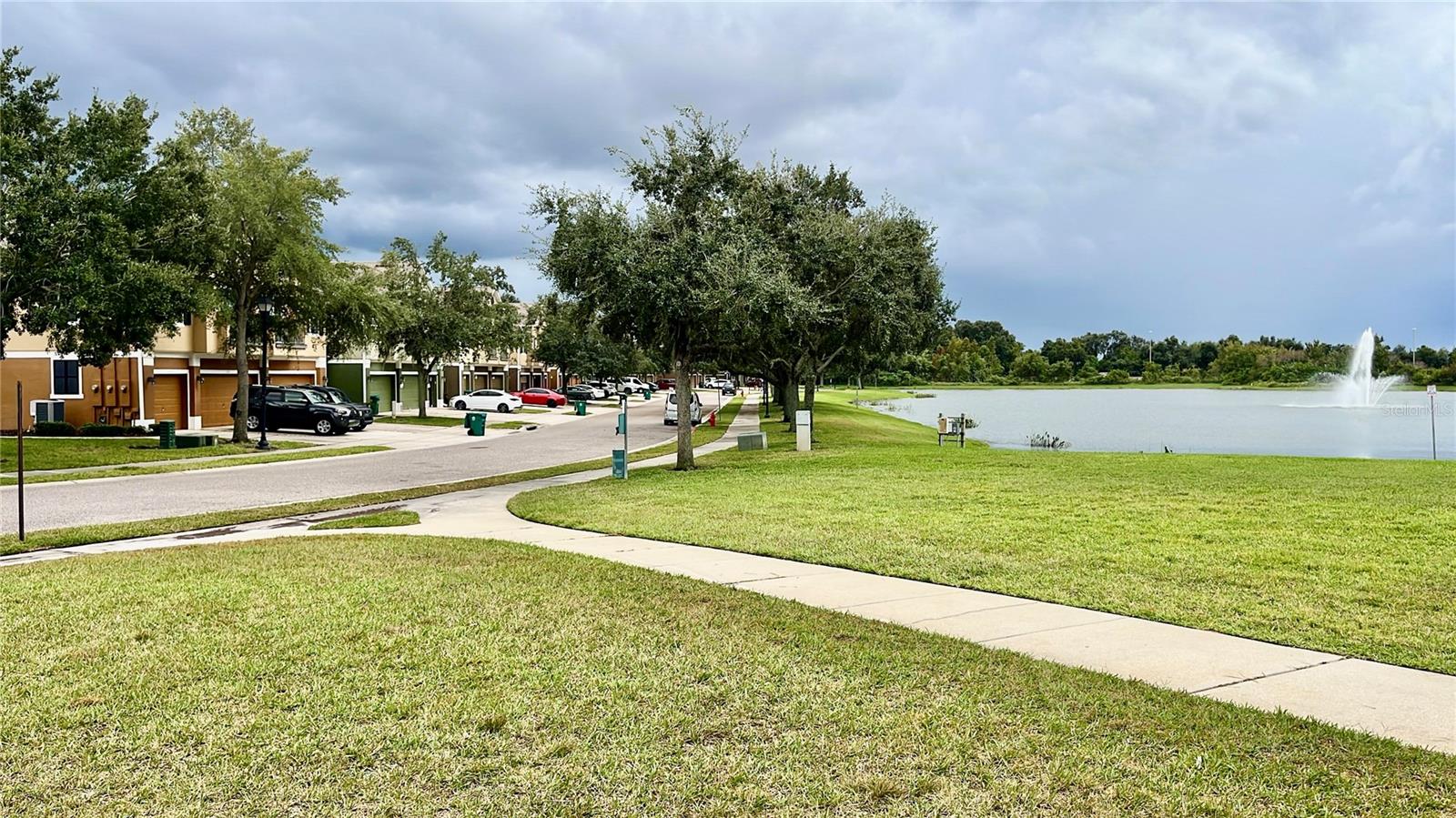 Image 31 of 40 For 1325 Broken Oak Drive C