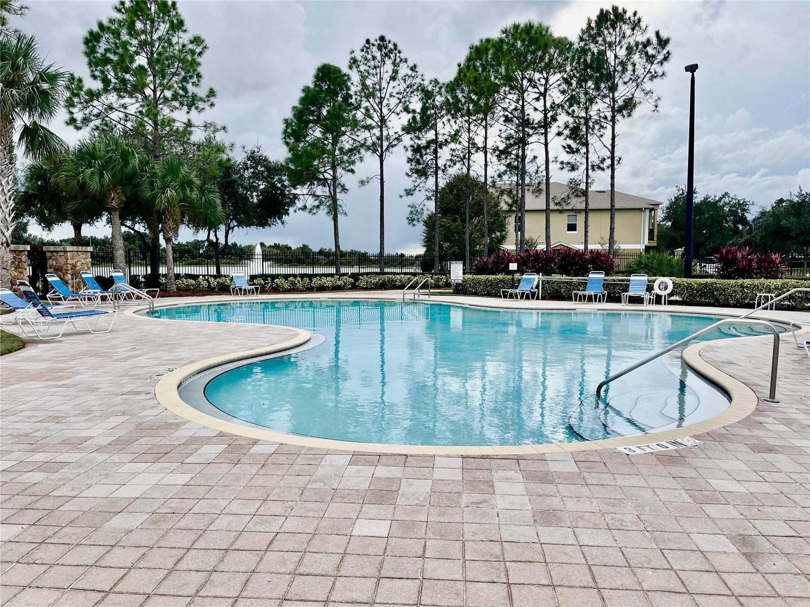 Image 32 of 40 For 1325 Broken Oak Drive C