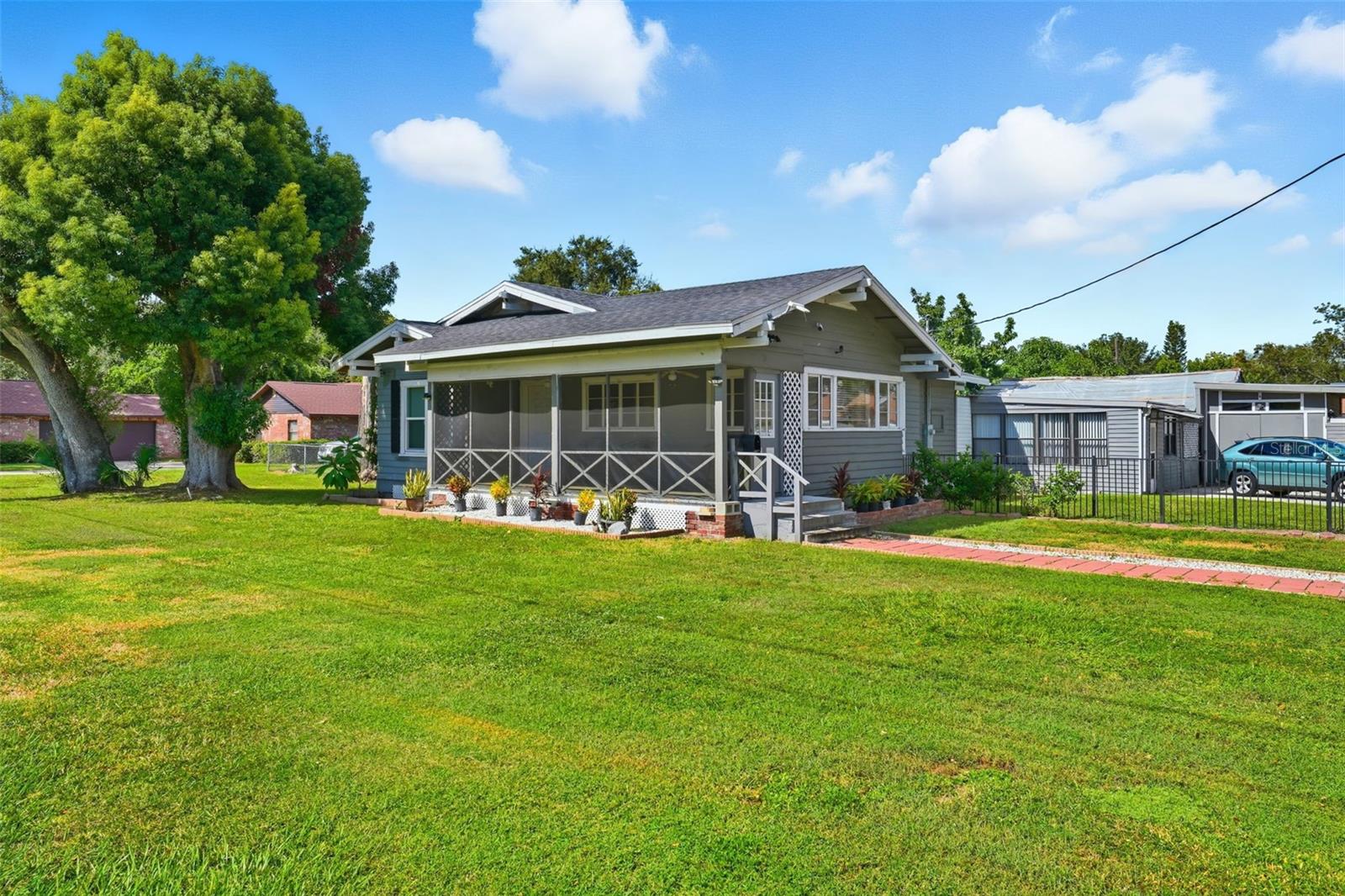 Image 6 of 67 For 2239 Central Avenue