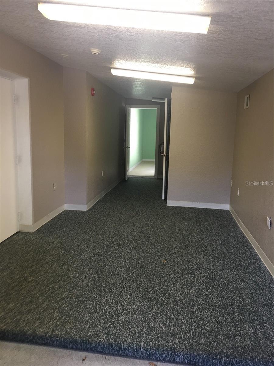 Image 6 of 6 For 7507 Aloma Avenue 3b