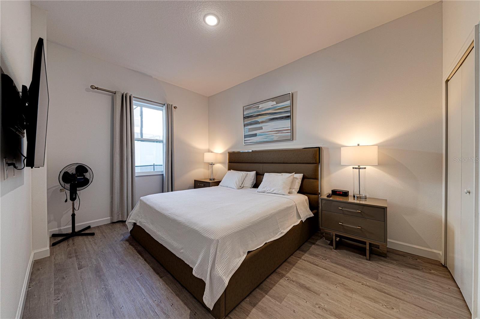 Image 24 of 55 For 633 Trikomo Drive