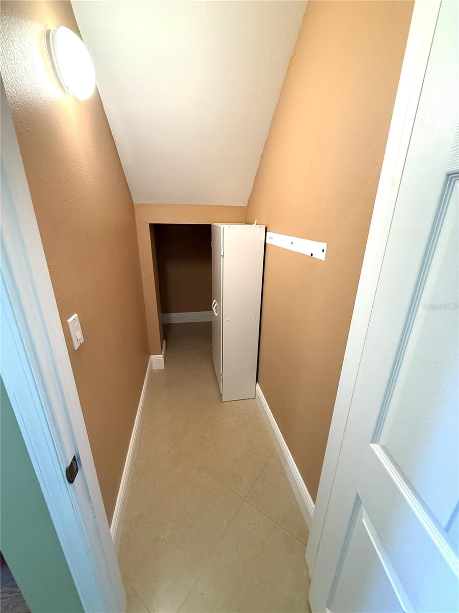 Image 22 of 34 For 3865 Deer Oak Drive