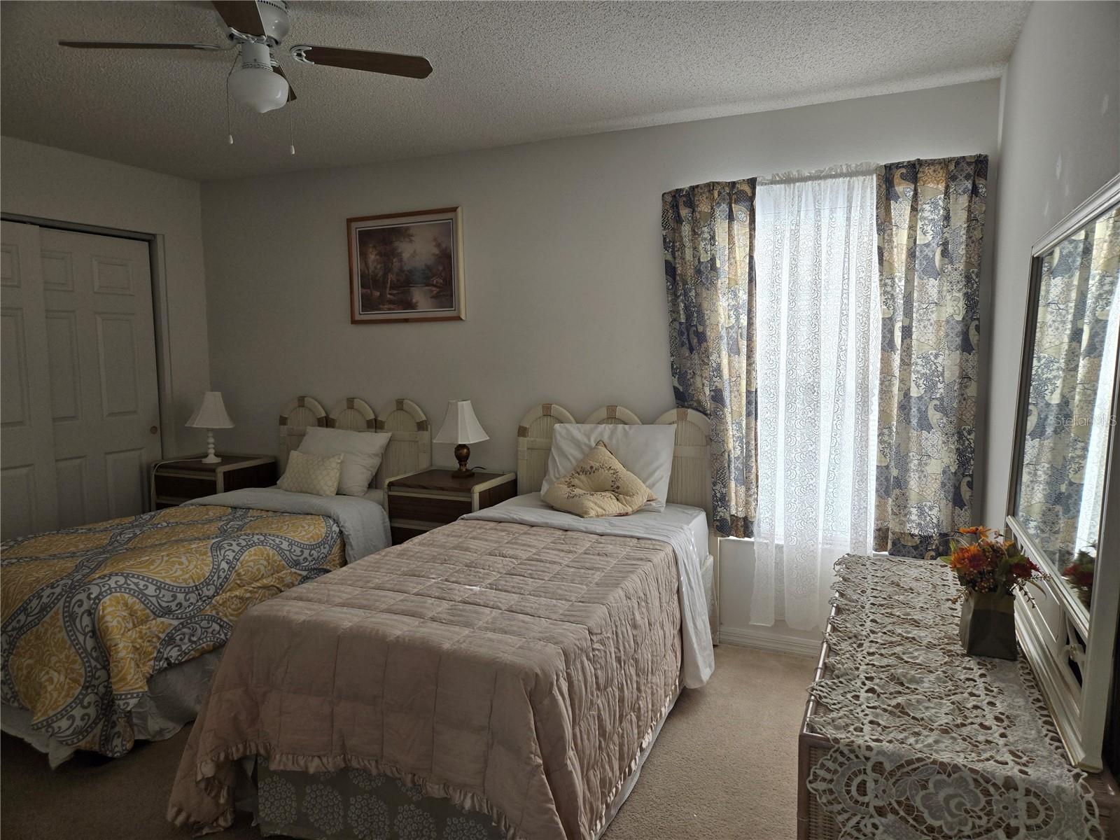 Image 14 of 22 For 4547 Ashtubula Court