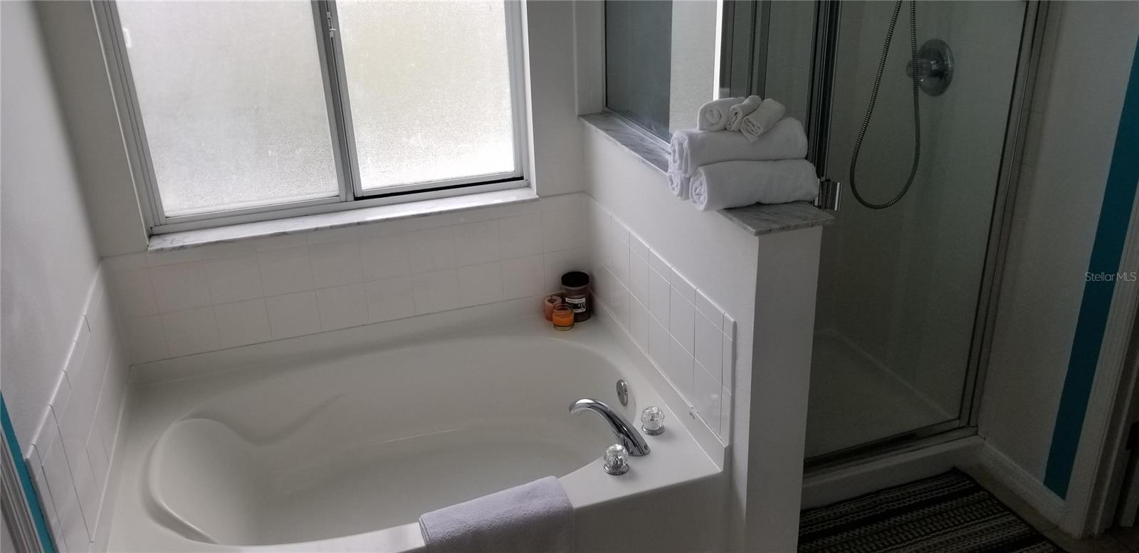 Image 18 of 22 For 4547 Ashtubula Court