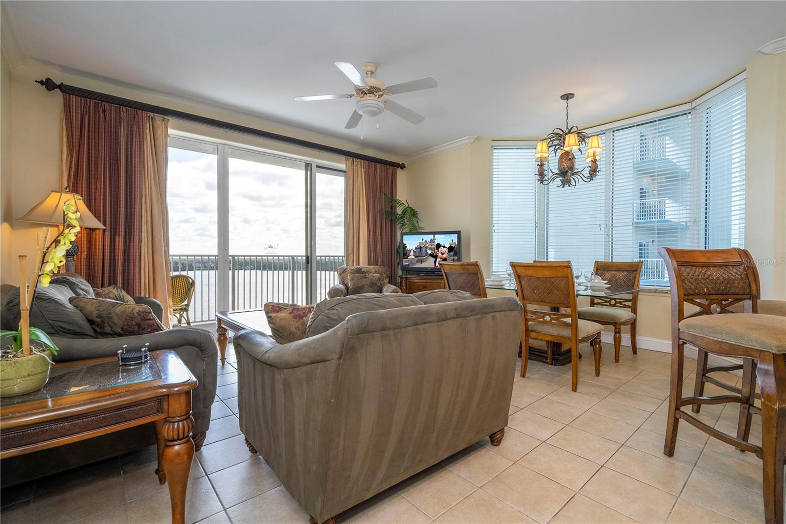 Image 23 of 57 For 13415 Blue Heron Beach Drive 910