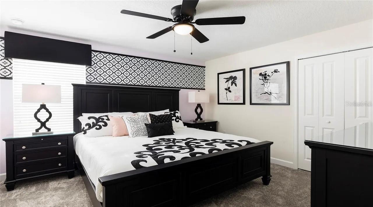 Image 32 of 42 For 1592 Maidstone Court