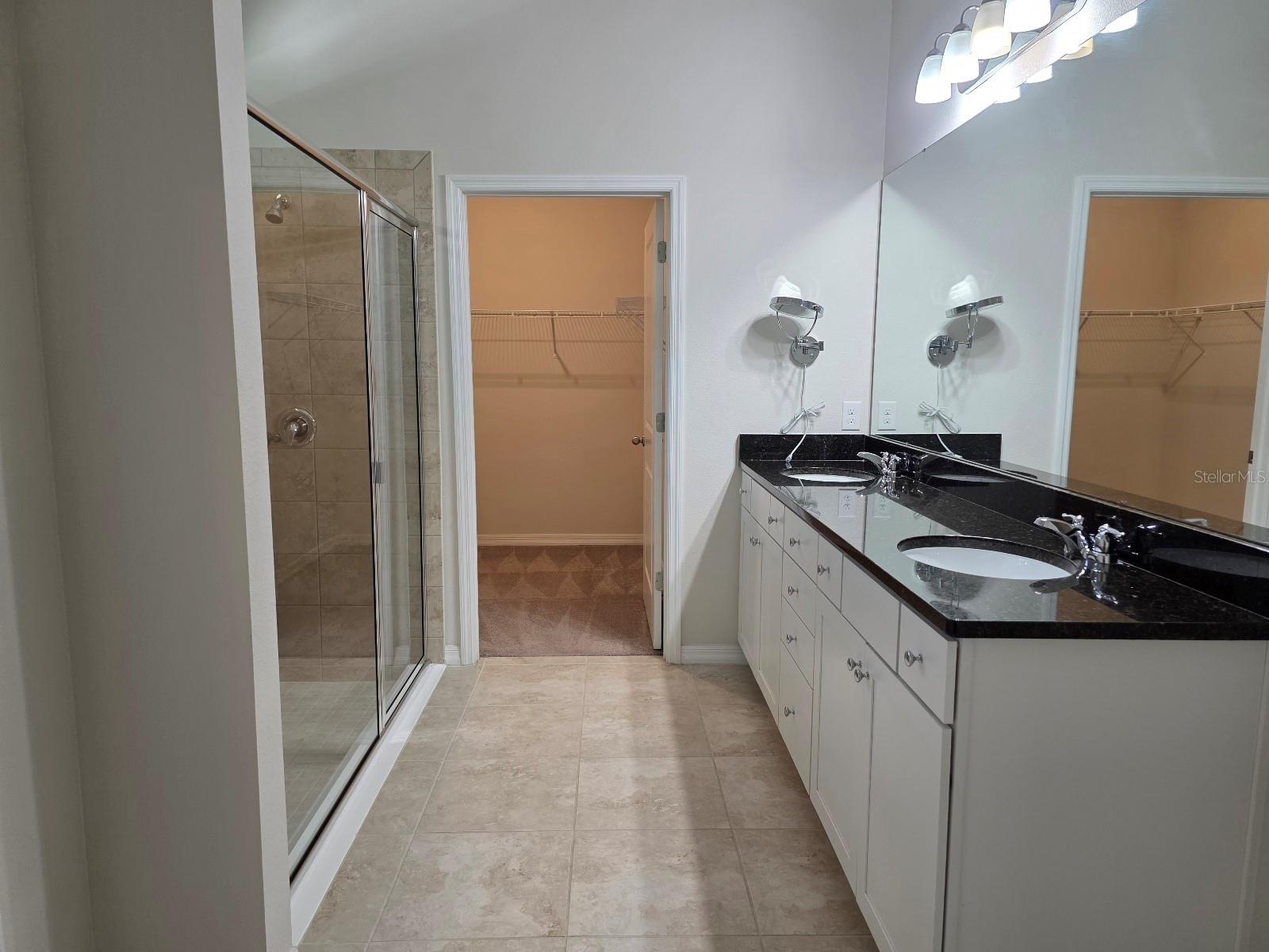 Image 12 of 18 For 722 Grand Hilltop Drive