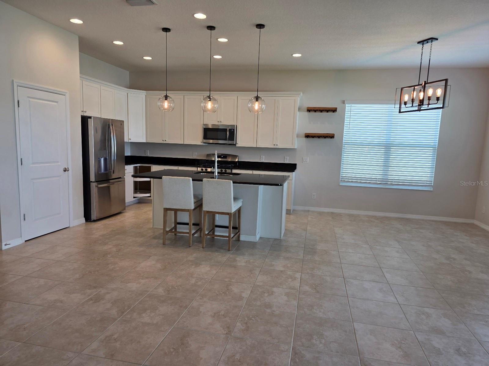 Image 3 of 18 For 722 Grand Hilltop Drive