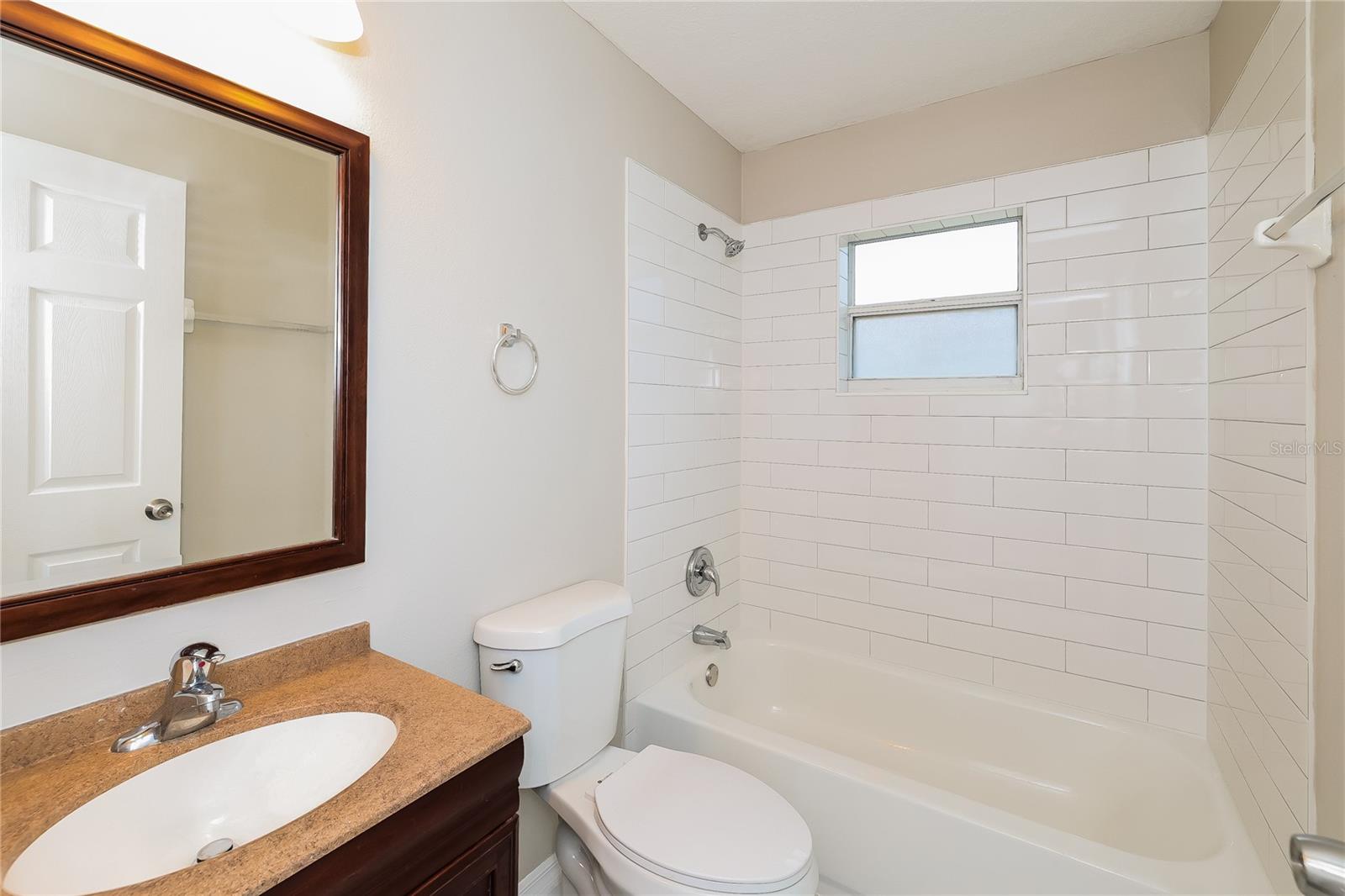 Image 13 of 16 For 15 Sawfish Lane